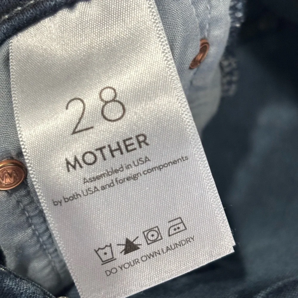 Mother Insider Crop Step Fray
NWT, Jeans Night Tripper Size: 26 - Picture 3 of 9